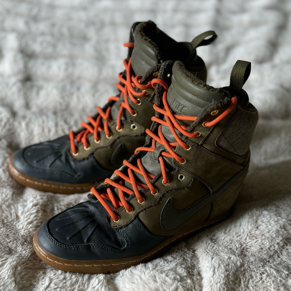 Nike Dunk Sky High Sneakerboot 'Dark Loden'
